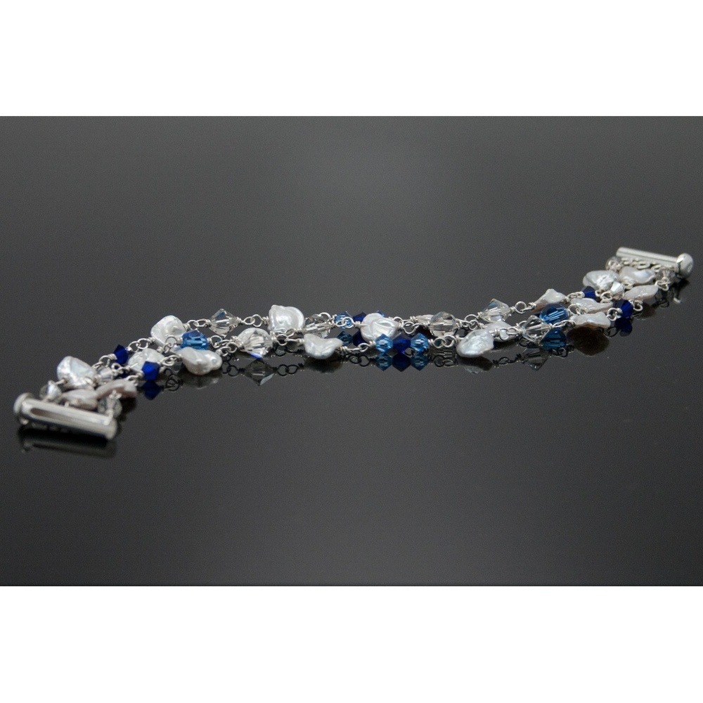 Something blue pearl bracelet